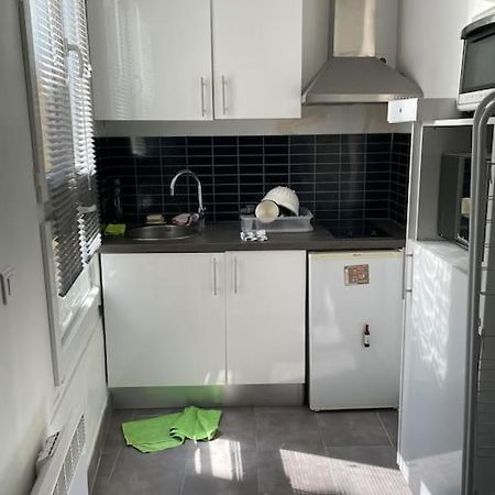 Paris 8Th, Bright, Very Good Location Apartment Exterior foto